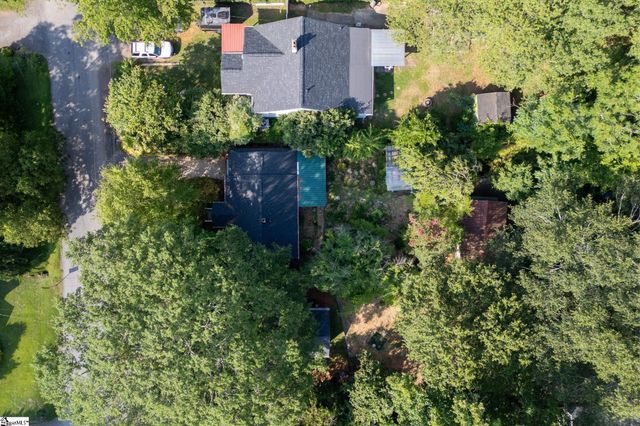 14 Dixie Avenue, Greenville, SC 29607