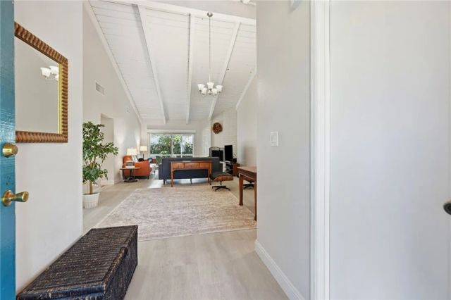 2011 W Katella 2, Anaheim, CA 92804