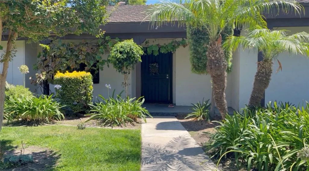 2011 W Katella 2, Anaheim, CA 92804