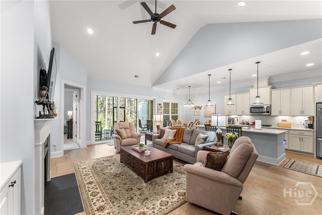 10 Golf Drive, Pooler, GA 31322