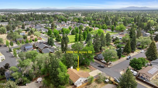 2400 NE Jones Road, Bend, OR 97701