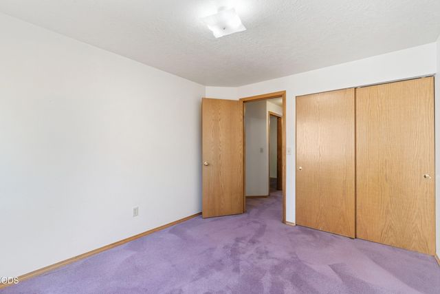 2400 NE Jones Road, Bend, OR 97701