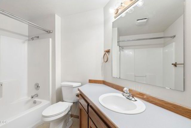 2400 NE Jones Road, Bend, OR 97701