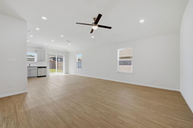 1819 Boxwood Drive, Sherman, TX 75092