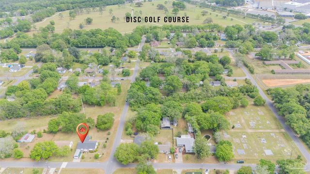 302 Wegner Ave, Cantonment, FL 32533