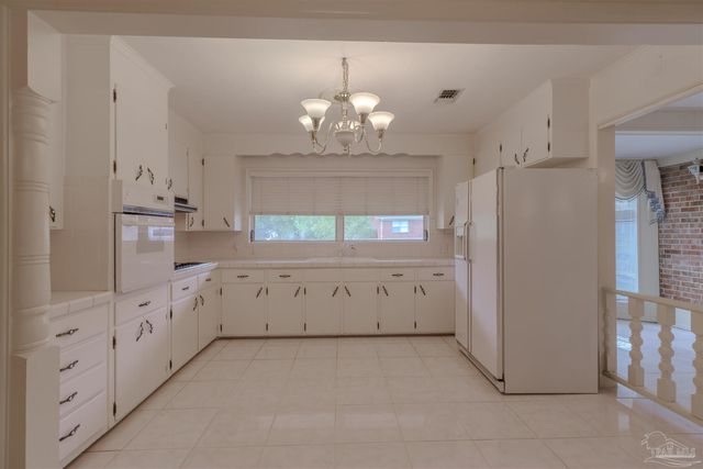 302 Wegner Ave, Cantonment, FL 32533