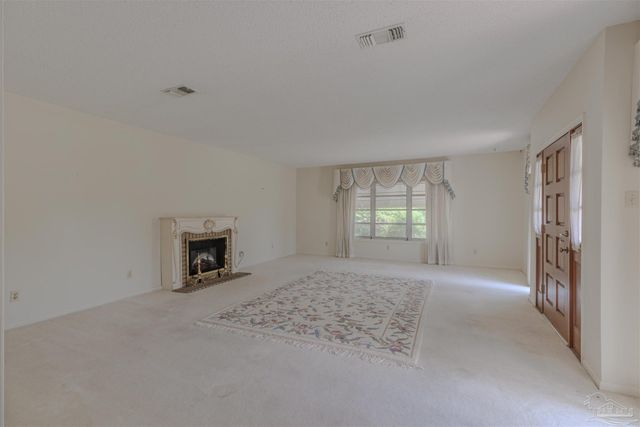 302 Wegner Ave, Cantonment, FL 32533