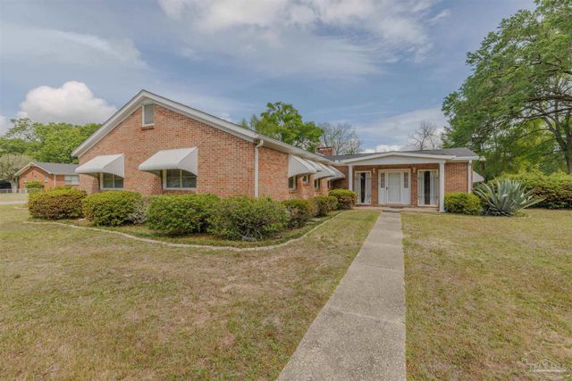 302 Wegner Ave, Cantonment, FL 32533
