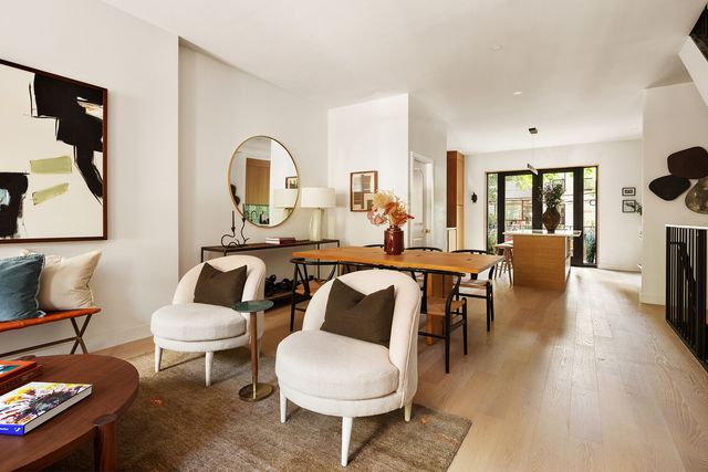 952A GREENE Avenue, New York City, NY 11221