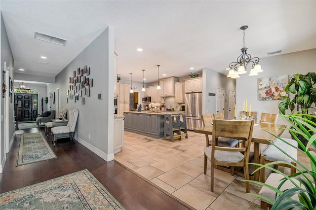 450 VALLEY STREAM DRIVE, Geneva, FL 32732