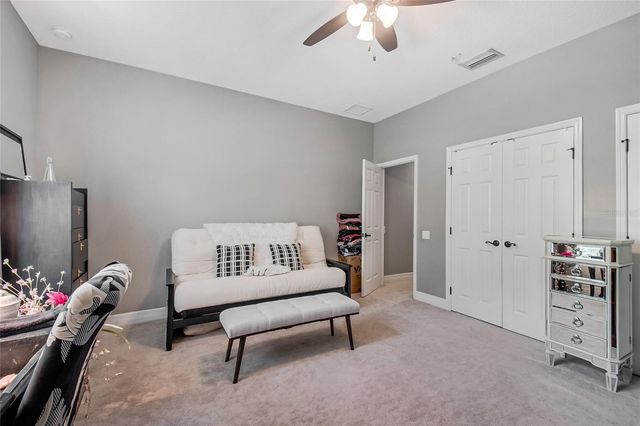 450 VALLEY STREAM DRIVE, Geneva, FL 32732