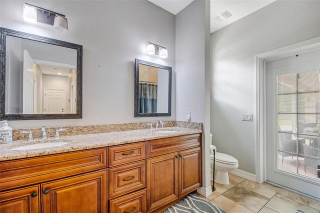 450 VALLEY STREAM DRIVE, Geneva, FL 32732