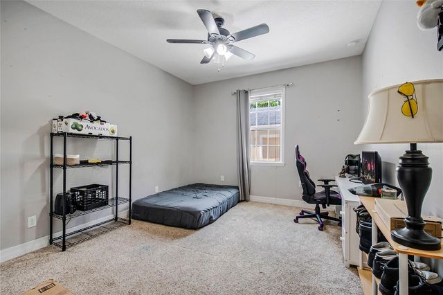 450 VALLEY STREAM DRIVE, Geneva, FL 32732