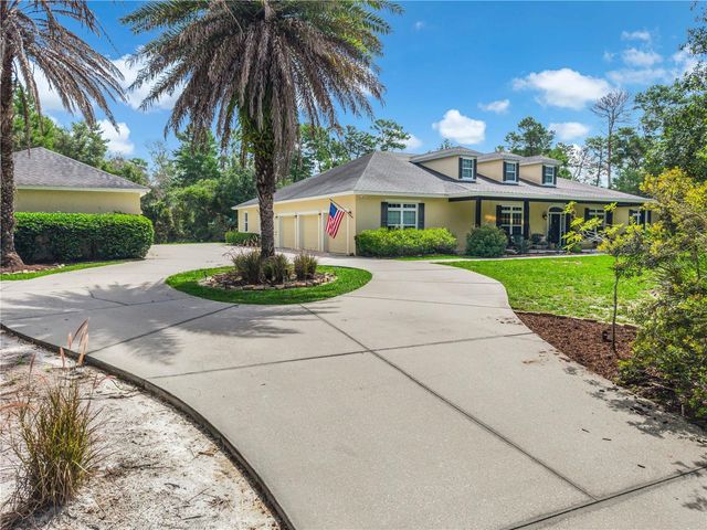 450 VALLEY STREAM DRIVE, Geneva, FL 32732