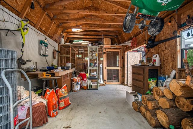 450 VALLEY STREAM DRIVE, Geneva, FL 32732