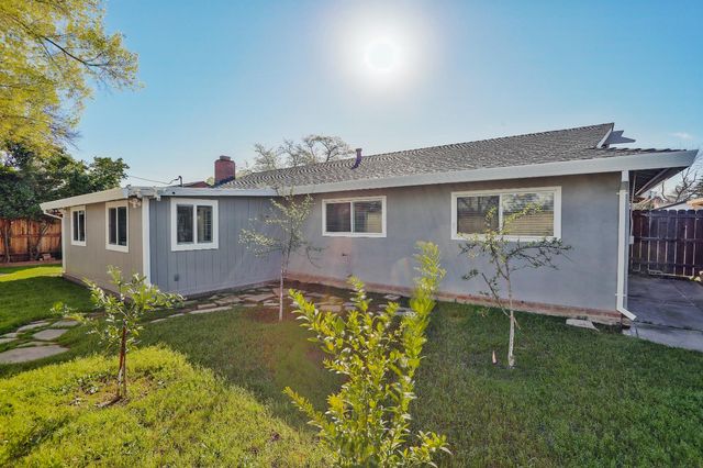 6629 Doreen Way, Sacramento, CA 95823