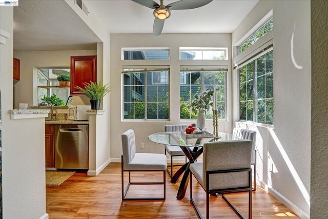 7835 Canyon Meadows E, Pleasanton, CA 94588