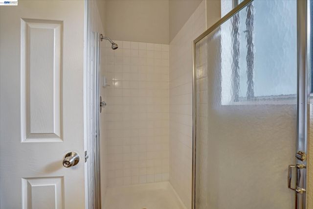 7835 Canyon Meadows E, Pleasanton, CA 94588