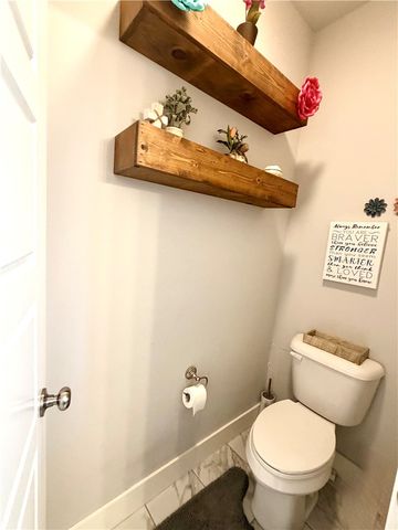 2030 Collins Drive, Pea Ridge, AR 72751