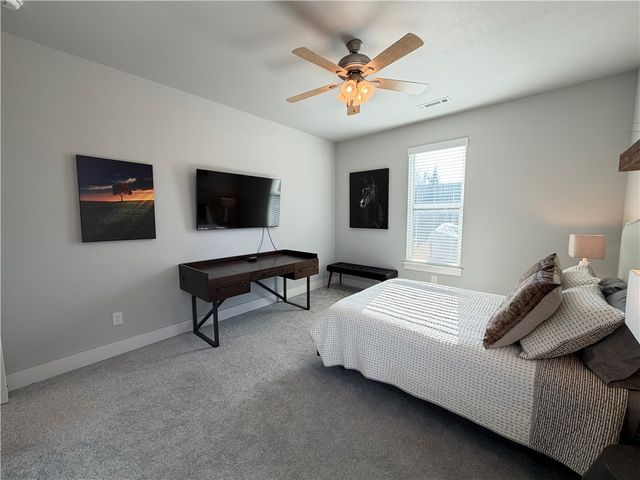 2030 Collins Drive, Pea Ridge, AR 72751