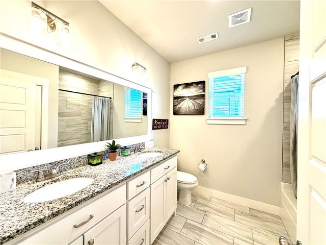 2030 Collins Drive, Pea Ridge, AR 72751