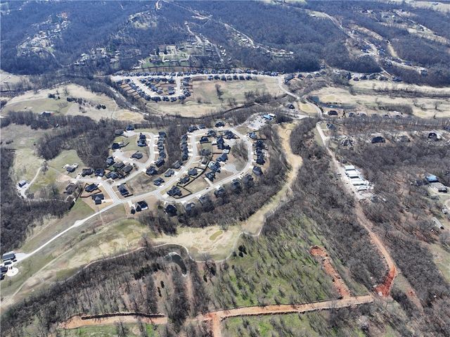 2030 Collins Drive, Pea Ridge, AR 72751