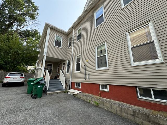 101 Fellsway W 1, Medford, MA 02155