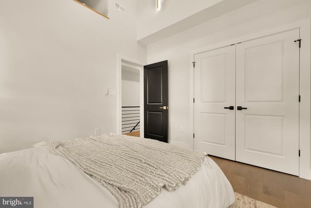 1430 BRENTWOOD RD NE, Washington, DC 20018