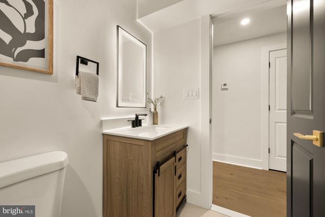 1430 BRENTWOOD RD NE, Washington, DC 20018