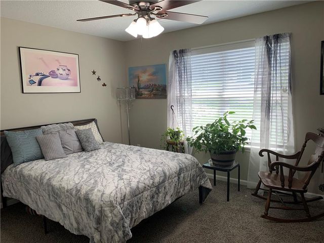 903 Ingleside Drive, Pleasant Hill, MO 64080