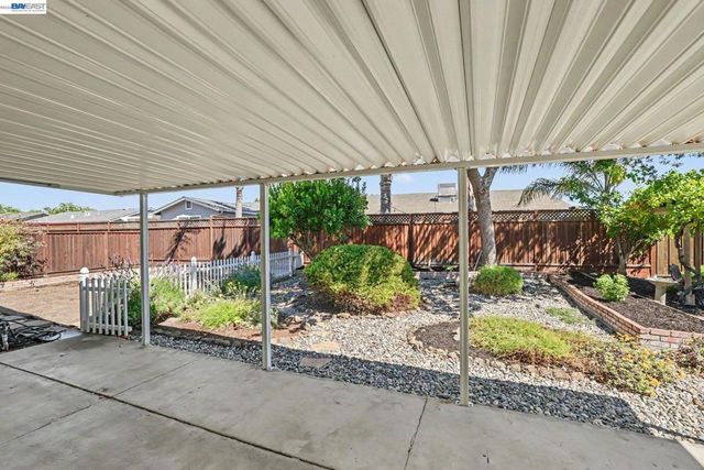 1503 Bluebell Ct, Livermore, CA 94551