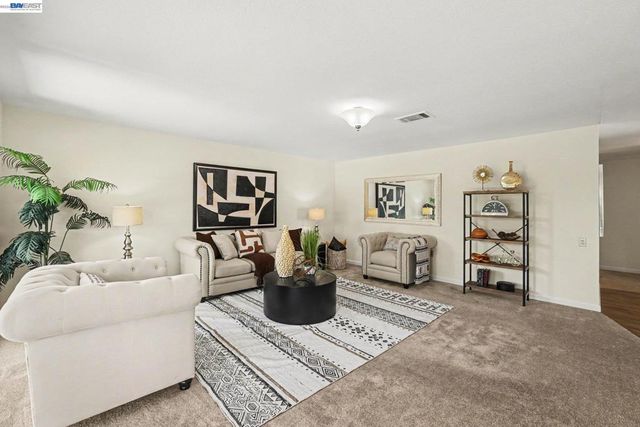 1503 Bluebell Ct, Livermore, CA 94551
