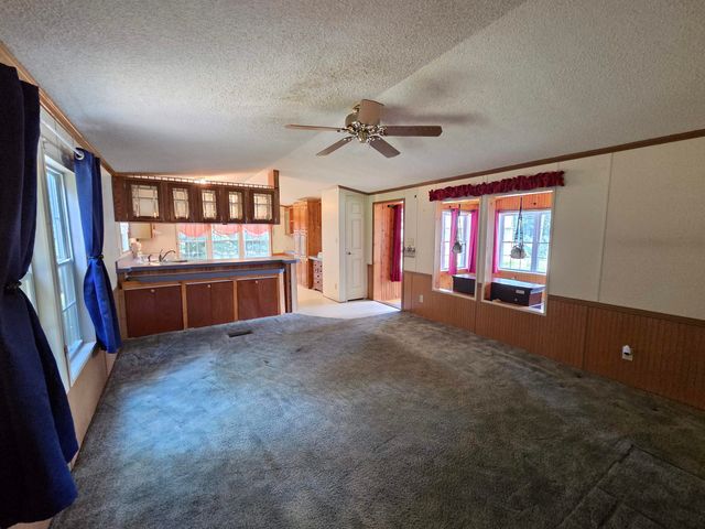 49 West Shore Road, Canaan, NH 03741