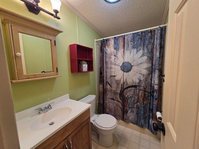 49 West Shore Road, Canaan, NH 03741