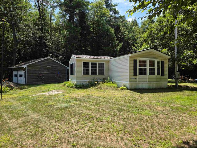 49 West Shore Road, Canaan, NH 03741