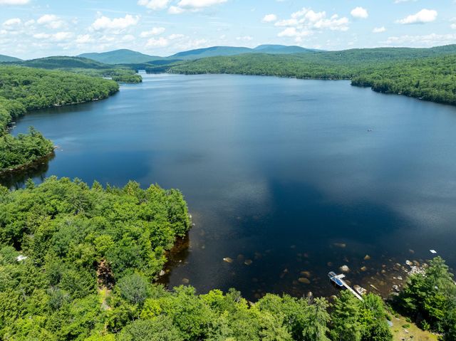 49 West Shore Road, Canaan, NH 03741