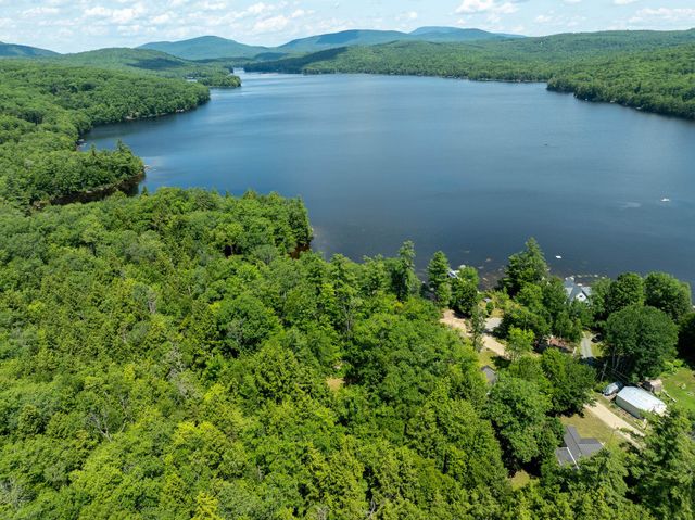 49 West Shore Road, Canaan, NH 03741