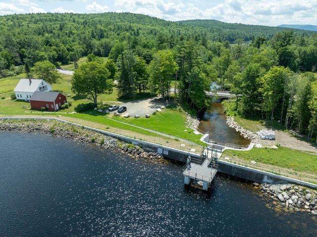 49 West Shore Road, Canaan, NH 03741
