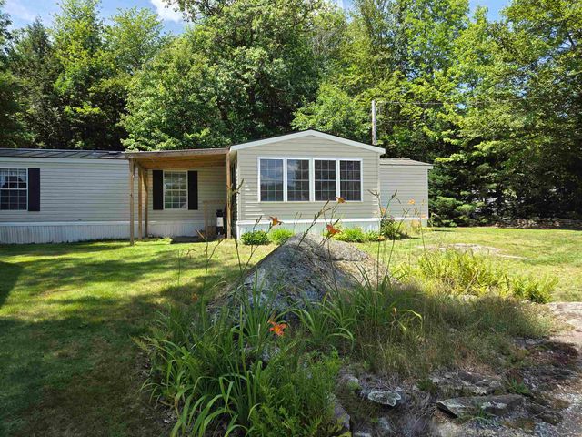 49 West Shore Road, Canaan, NH 03741