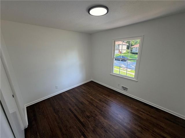7509 E 100th Street, Kansas City, MO 64134