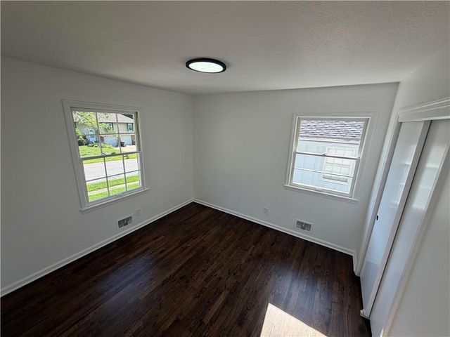 7509 E 100th Street, Kansas City, MO 64134