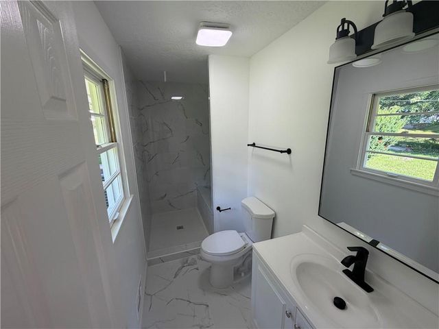 7509 E 100th Street, Kansas City, MO 64134