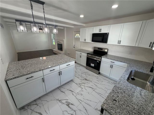 7509 E 100th Street, Kansas City, MO 64134