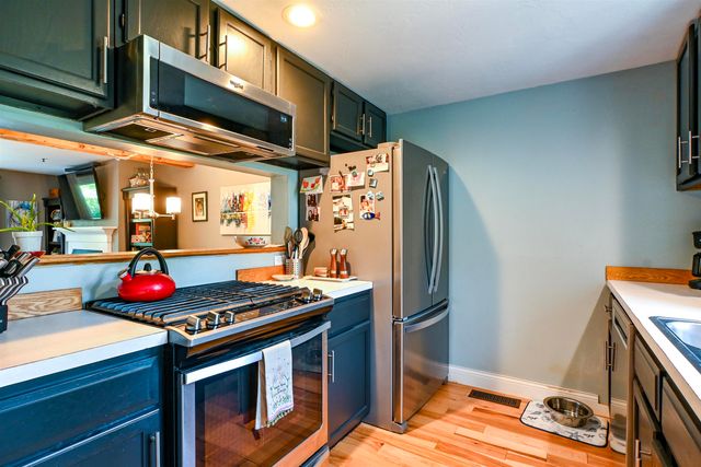 11 Surrey Run, Dover, NH 03820
