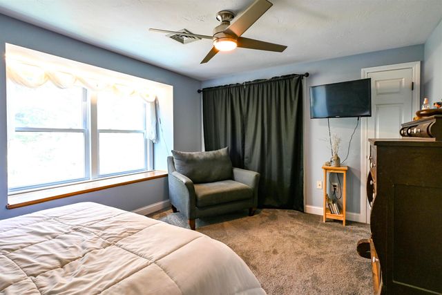 11 Surrey Run, Dover, NH 03820