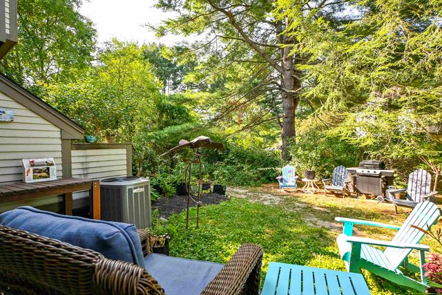 11 Surrey Run, Dover, NH 03820