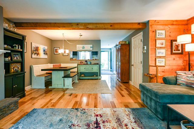 11 Surrey Run, Dover, NH 03820