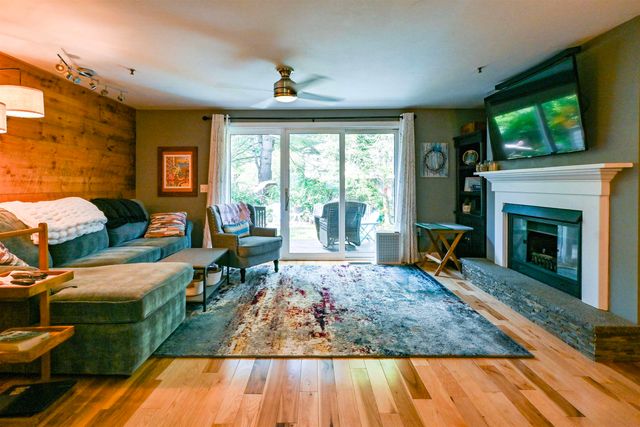 11 Surrey Run, Dover, NH 03820