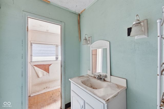 646 E 51st Street, Indianapolis, IN 46205