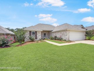 708 Silver Bend, Pearl, MS 39208